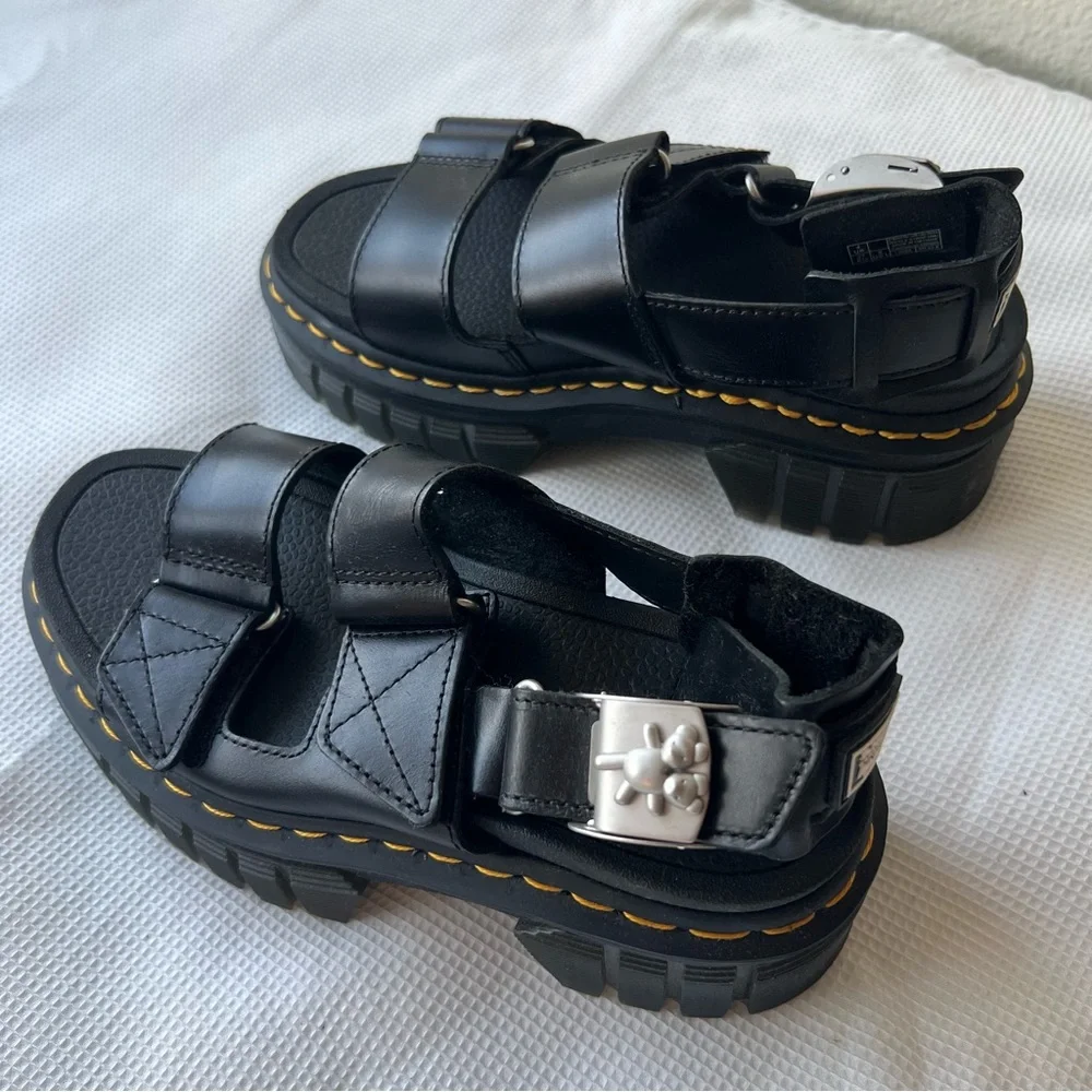 DR. MARTENS X HEAVEN BY MARC JACOBS RICKI 2-STRAP HMJ SANDAL - Picture 14 of 16